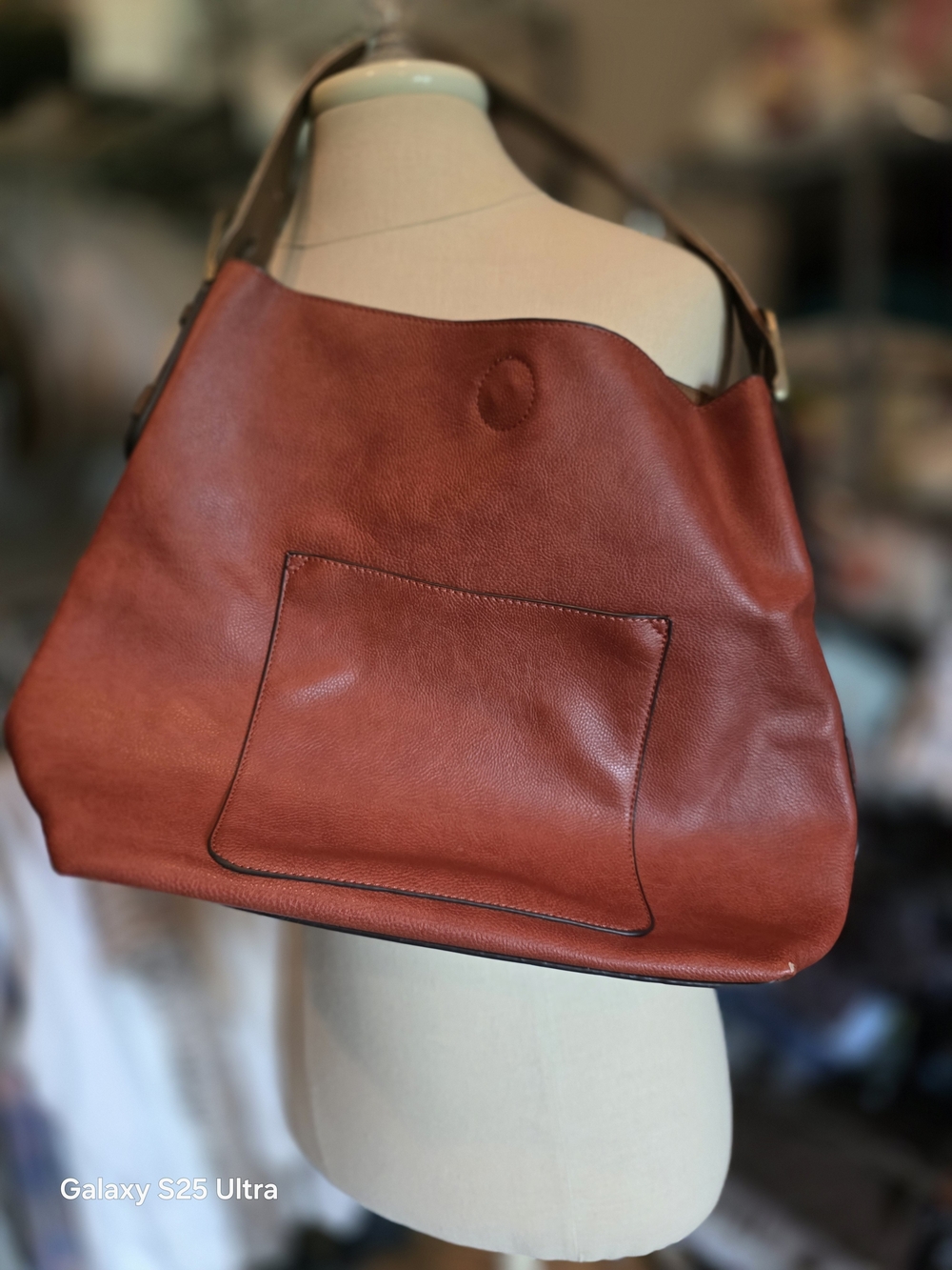Women's Large Faux Leather Tote Bag in Rust Brown